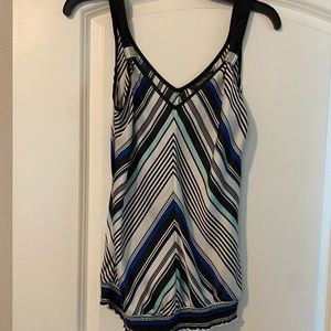 Camisole with elasticated waist.